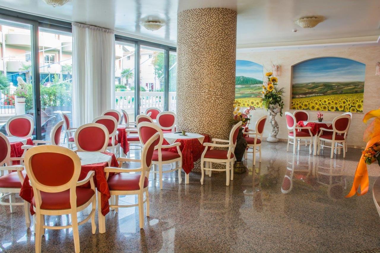 Hotel Miranda เบลลาเรีย-อีเจอา มารีนา ภายนอก รูปภาพ